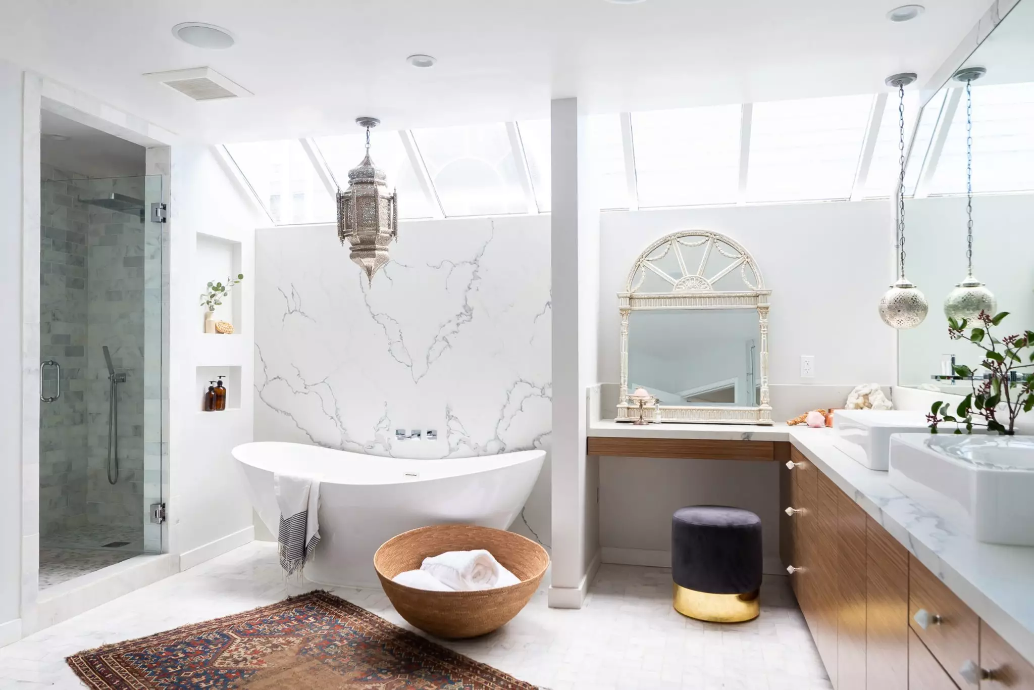 Small Bathroom Ideas 2023 – Make Your Bathroom Look Awesome